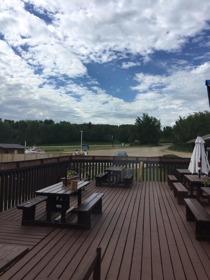 Hôtel Greenwater Fisherman'S Cove à Porcupine Plain Extérieur photo
